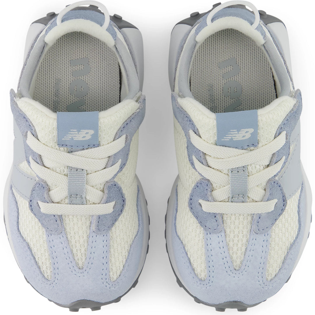 Top of New Balance Kids&