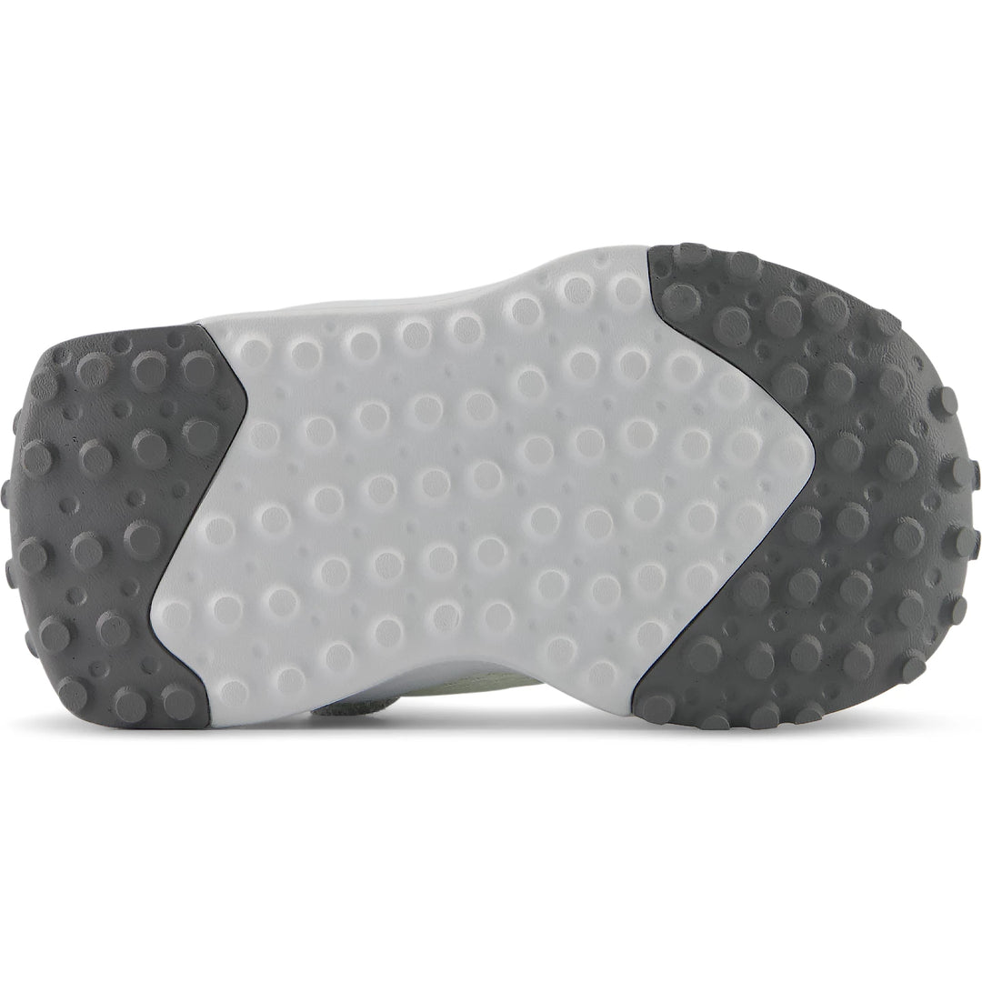 Sole of New Balance Kids&