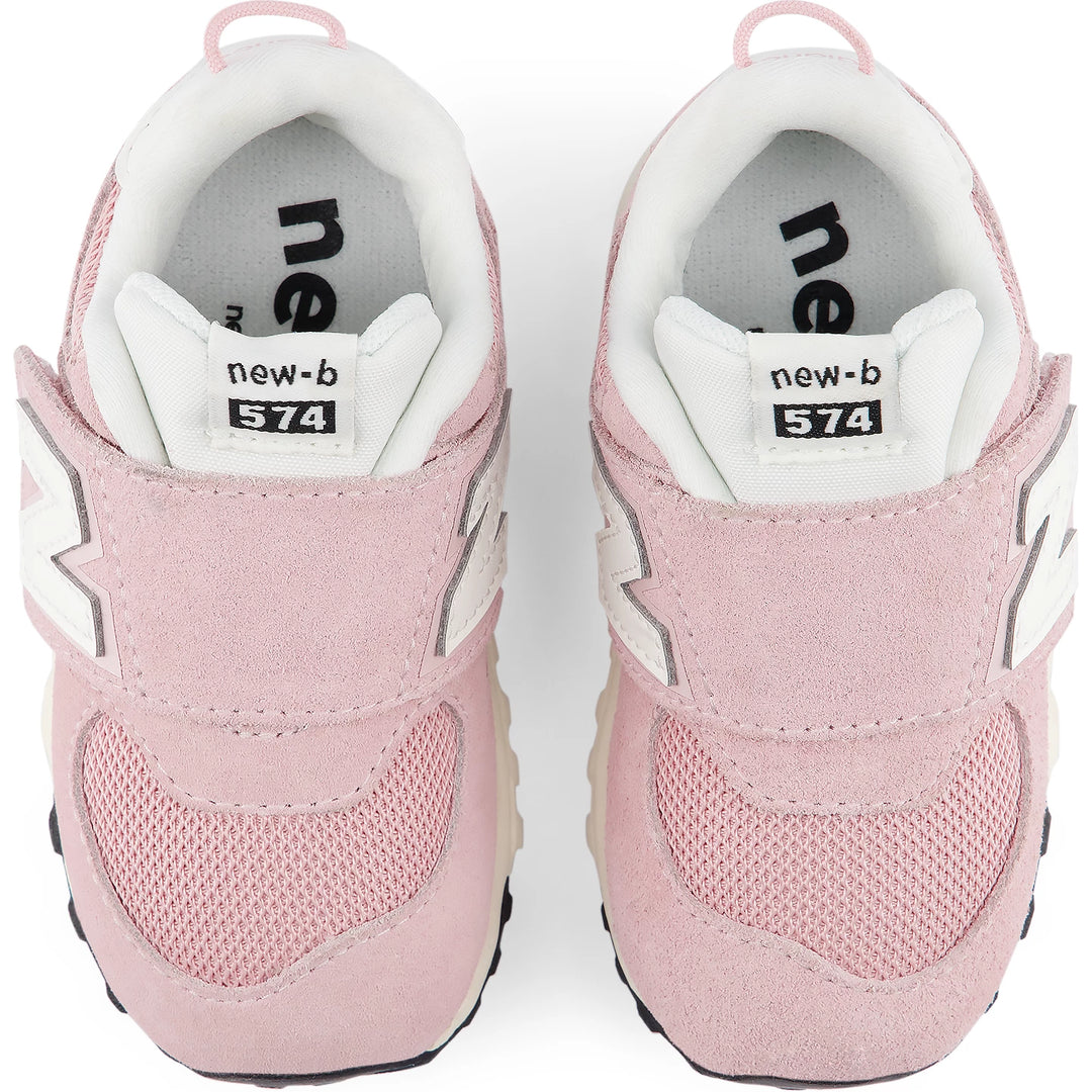 Top of New Balance Kids&