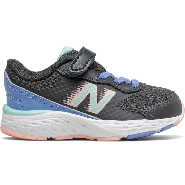 Side of New Balance Kids&