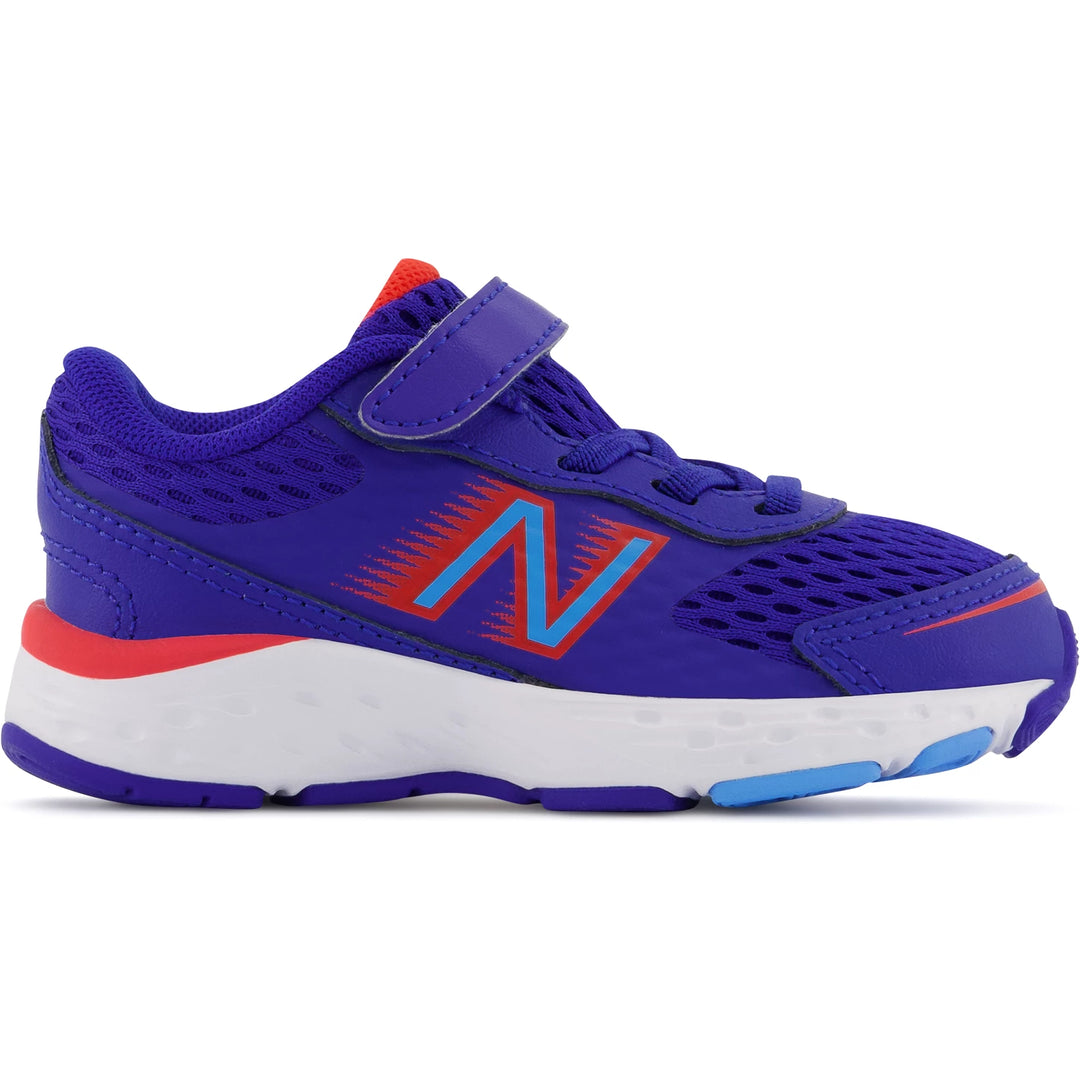 Side of New Balance Kids&