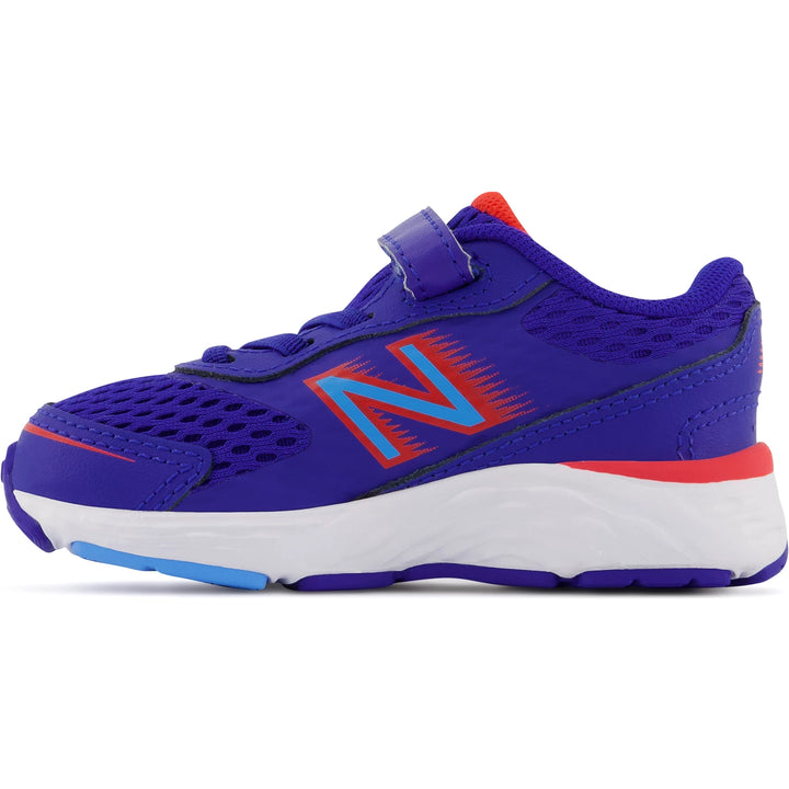 Inside of New Balance Kids&
