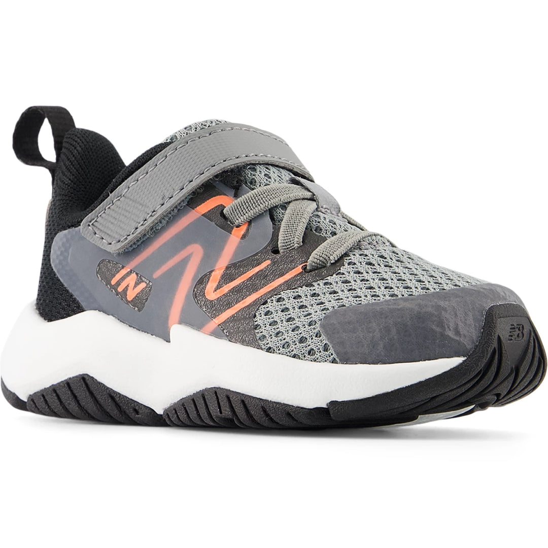 Front angle of New Balance Kids' Rave Run v2 running shoe in Slate Grey/Black/Tangerine Heat