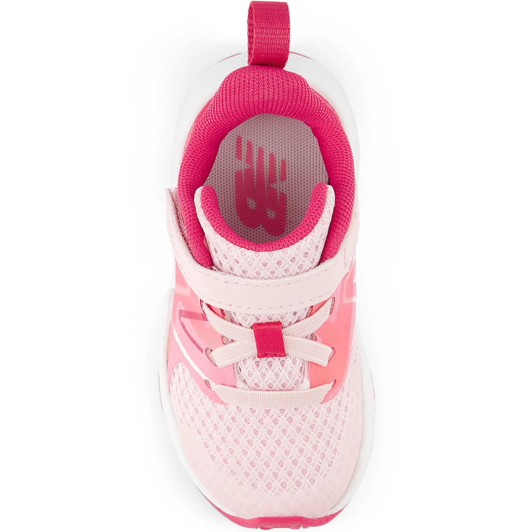 Top of New Balance Kids&