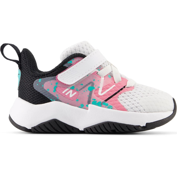 Side of New Balance Kids&