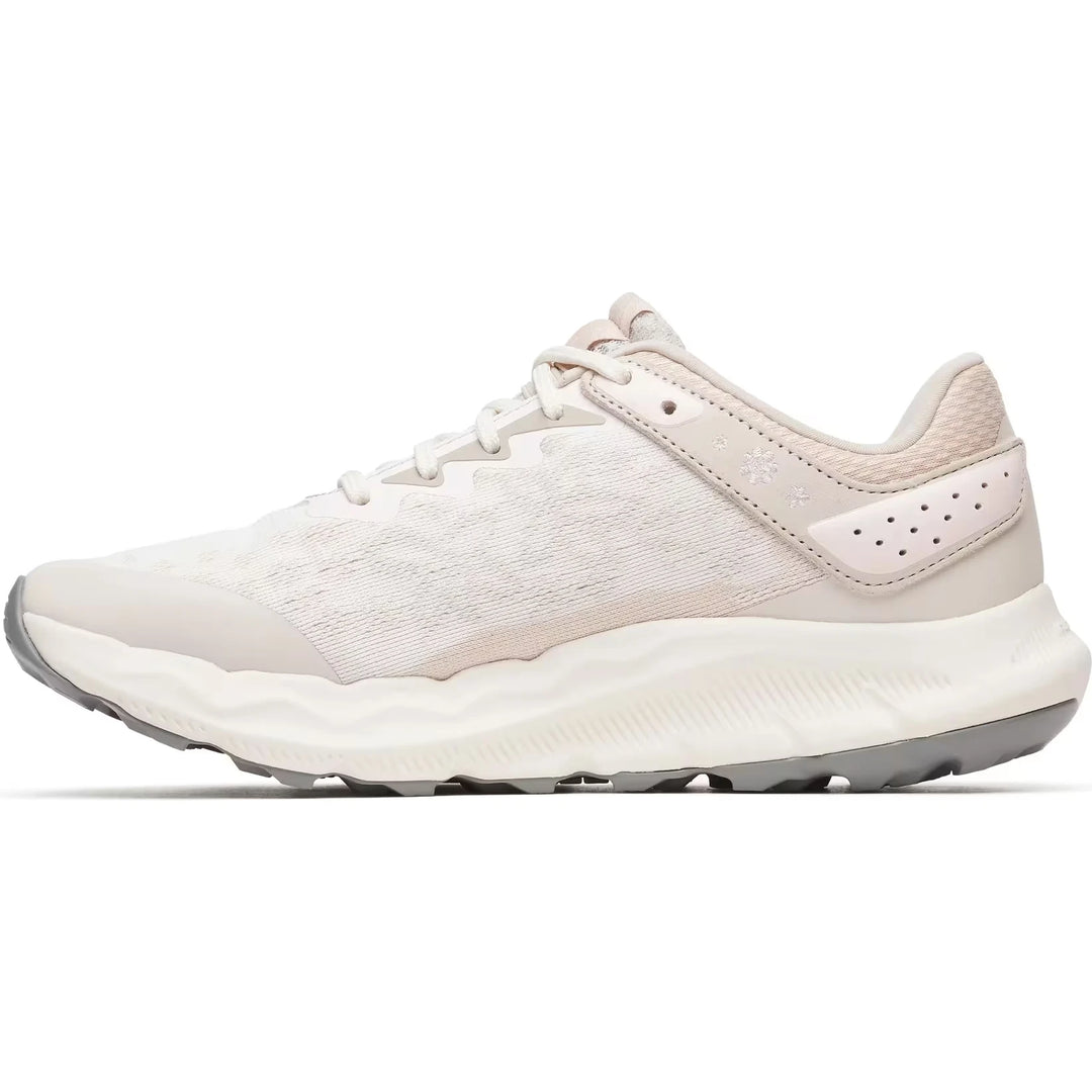 Inside of Merrell Women&