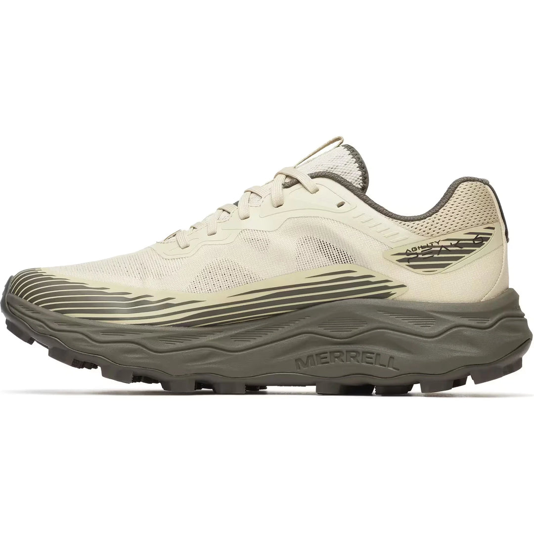 Inside of Merrell Men&