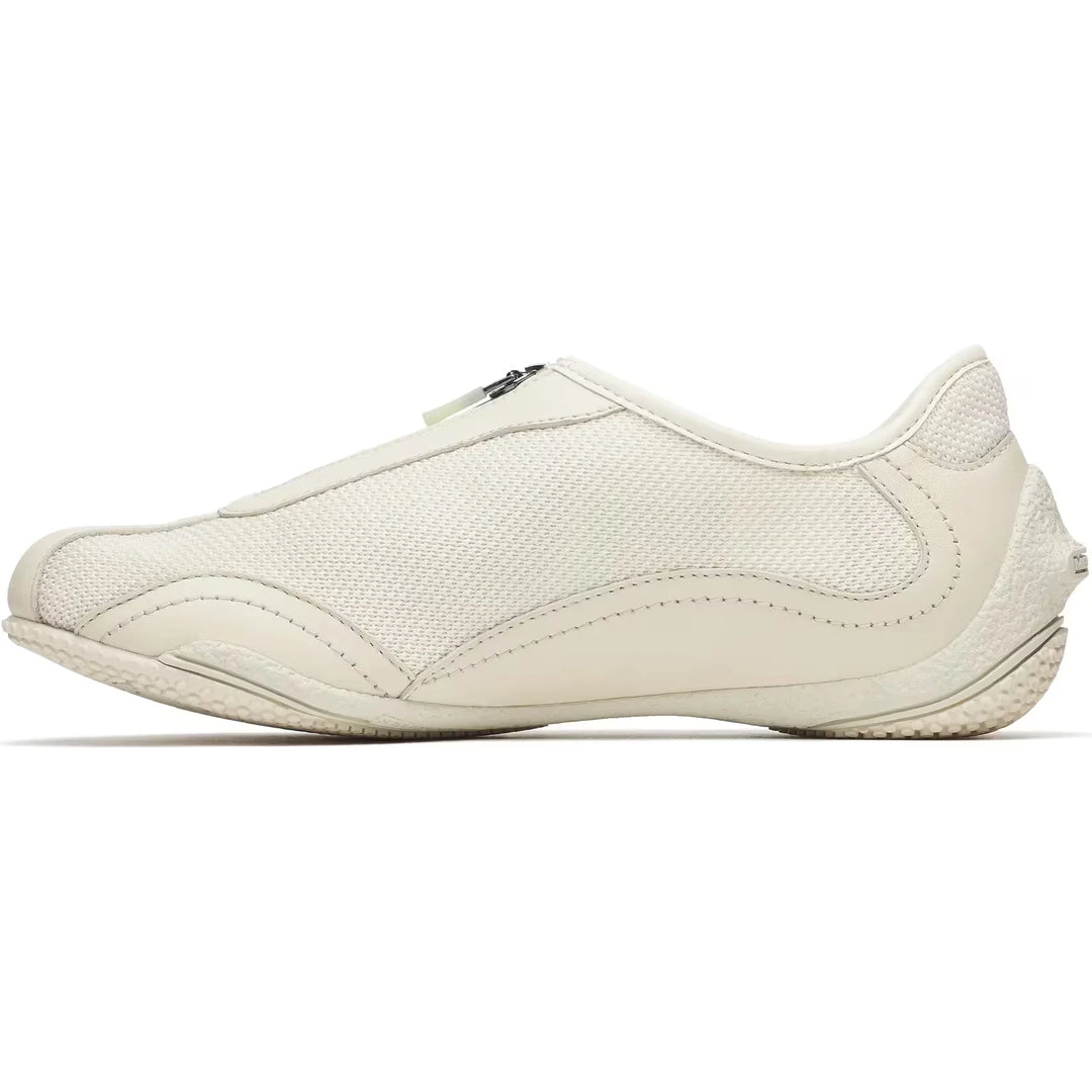 Inside of Merrell Women&