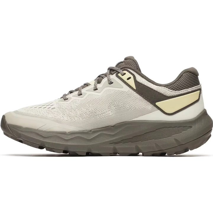 Inside of Merrell Men&