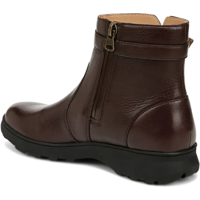 Back three-quarter view of Vionic Women&