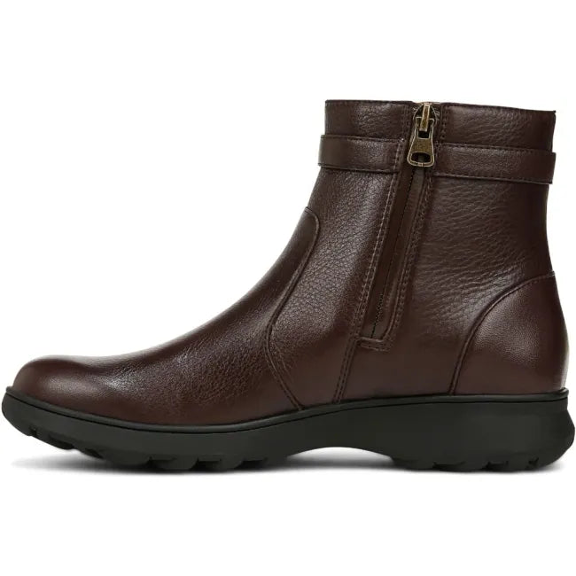 Medial side of Vionic Women&