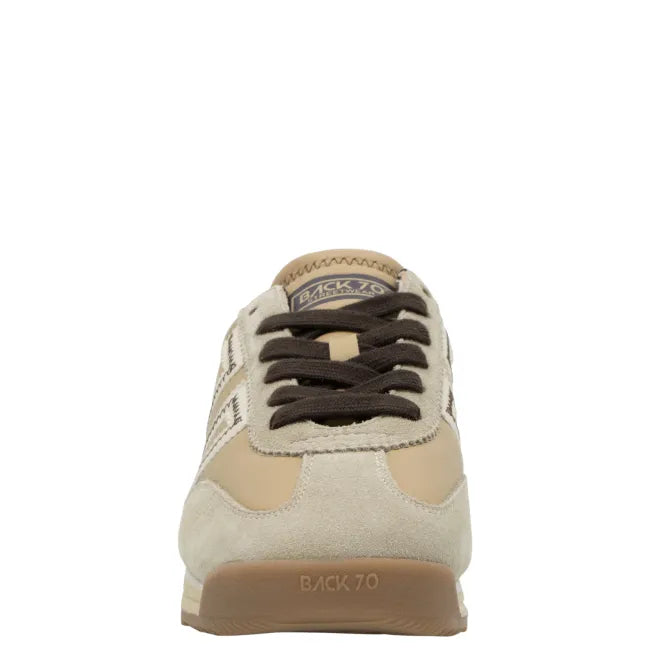 Front of lace up Back 70 Jogger Z women’s retro fashion sneaker in beige milk coffee
