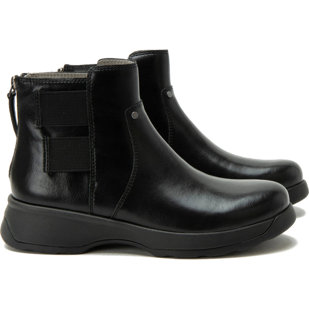 Alegria Women's Jordyn Chelsea Boot in Black, lateral view