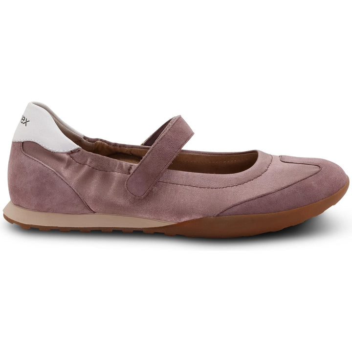 Lateral side of Women&