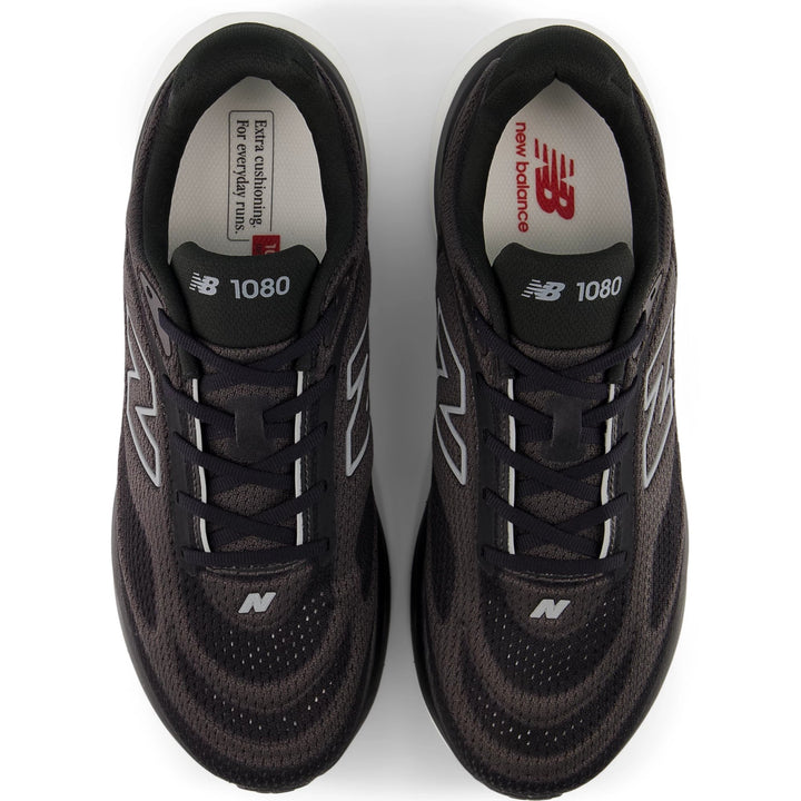 Top of New Balance Men&