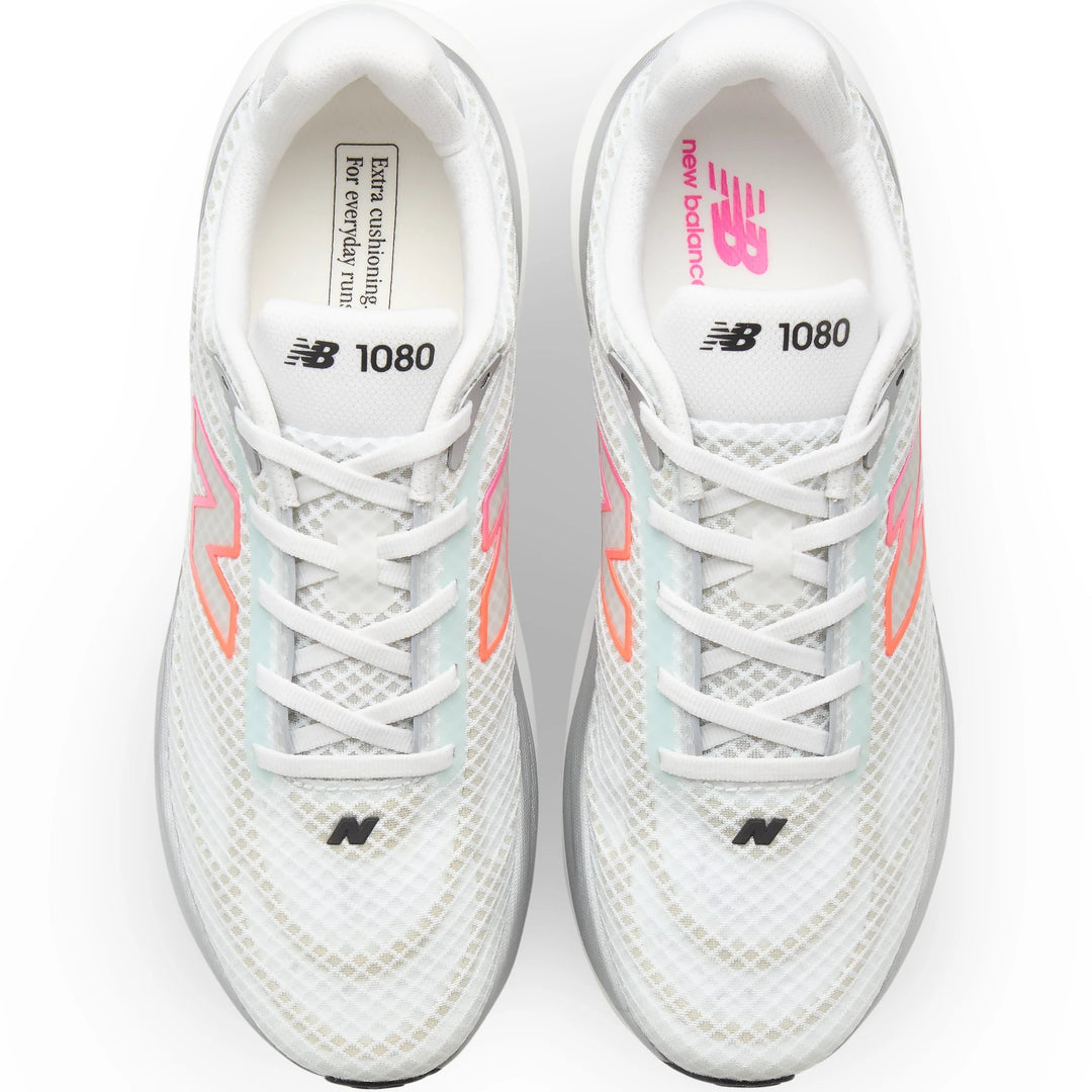Top of New Balance Men&