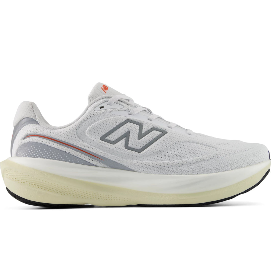Side of New Balance Men&