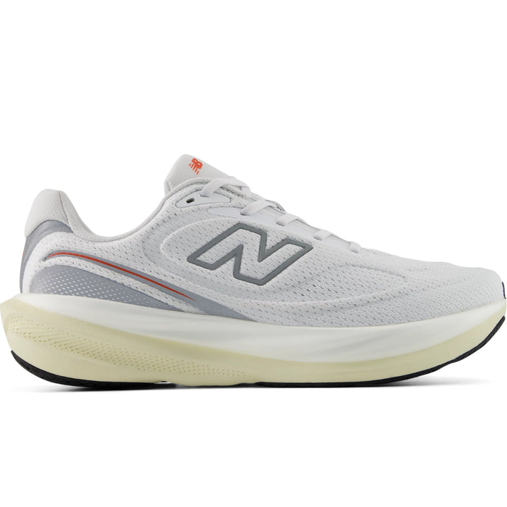 Side of New Balance Men&