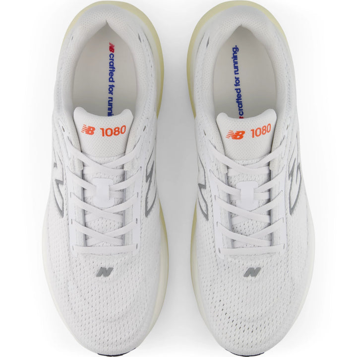 Top of New Balance Men&