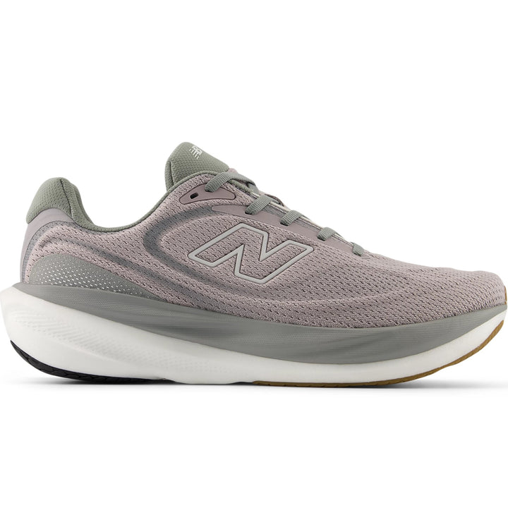 Side of New Balance Men&