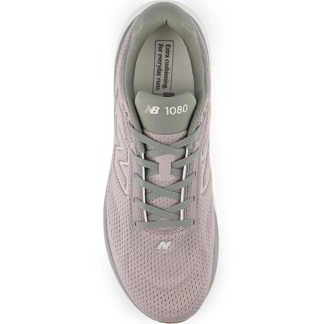 Top of New Balance Men&