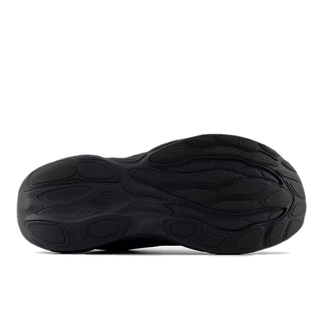 Sole of New Balance Men&