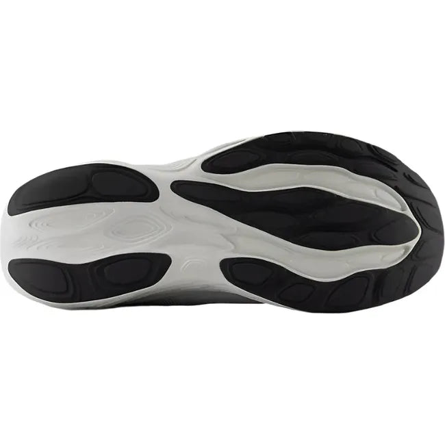 Sole of New Balance Men&