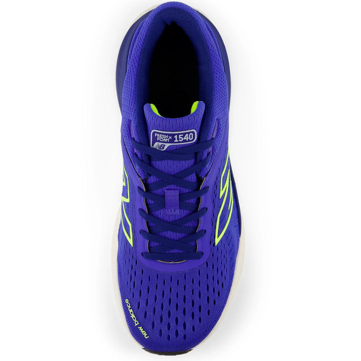 Top of New Balance Men&