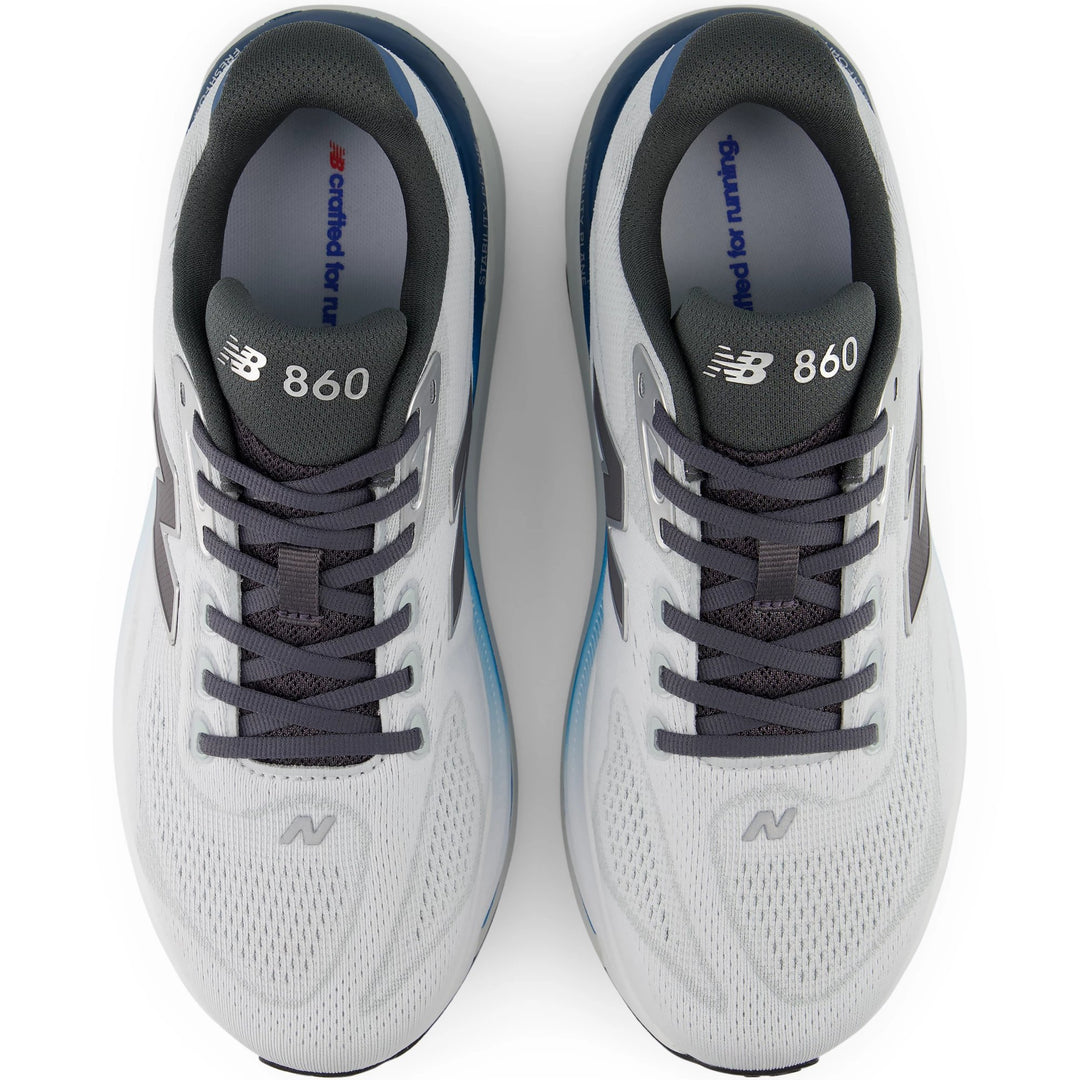 Top of New Balance Men&
