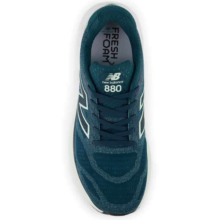 Top of New Balance Men&