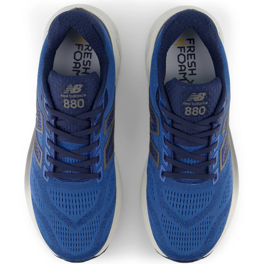 Top of New Balance Men&