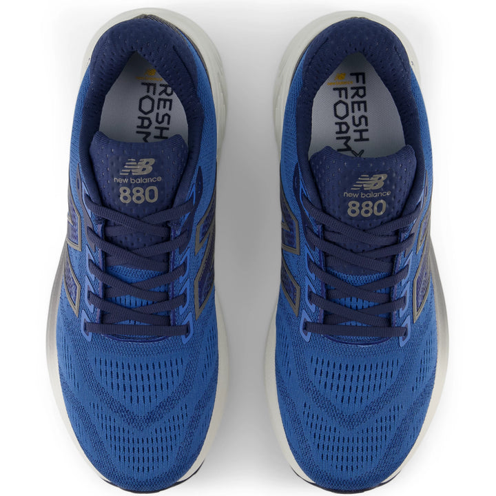 Top of New Balance Men&