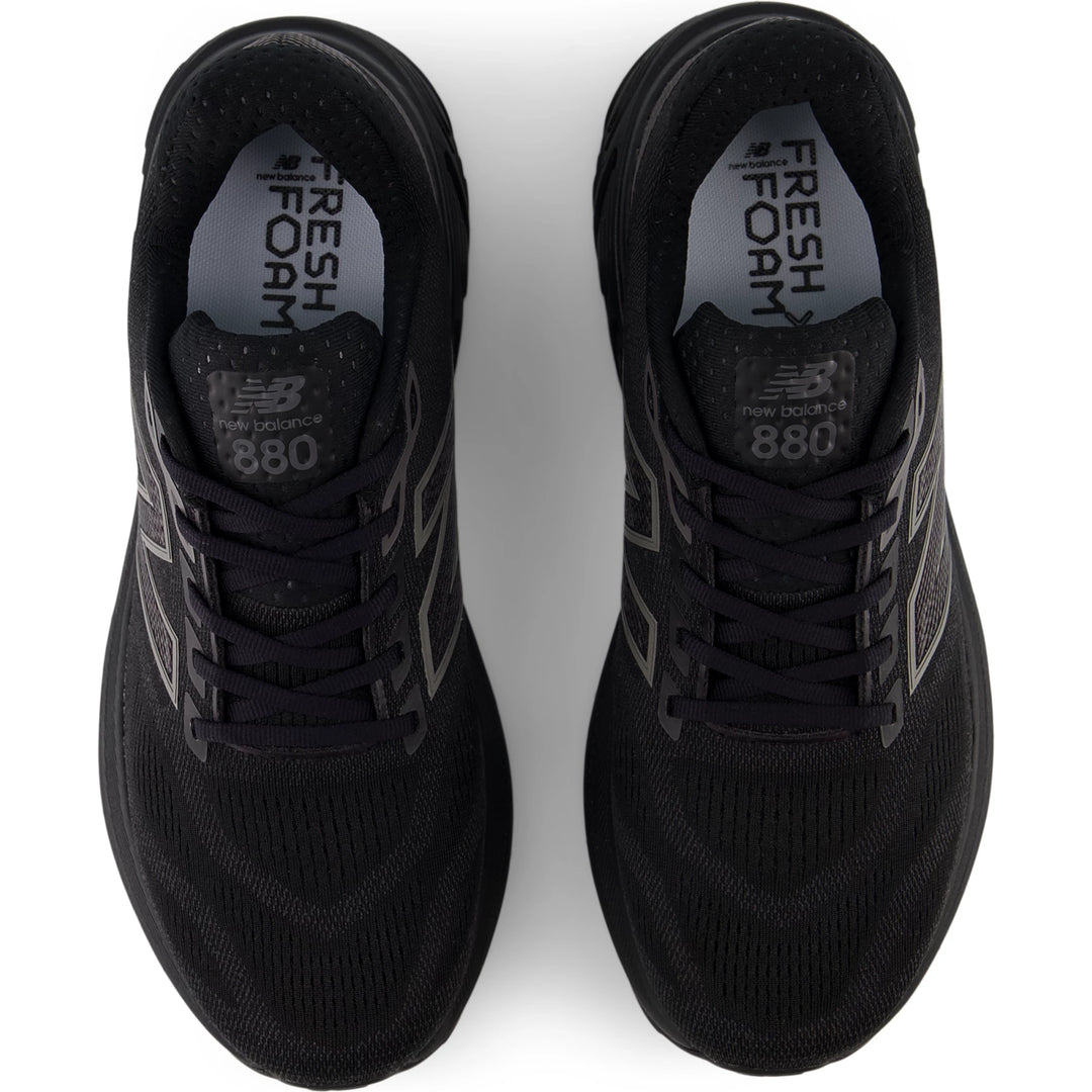 Top of New Balance Men&