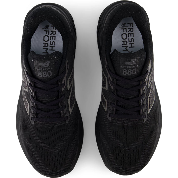 Top of New Balance Men&