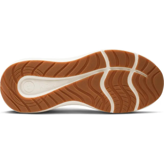 Orange-brown tread of Men&