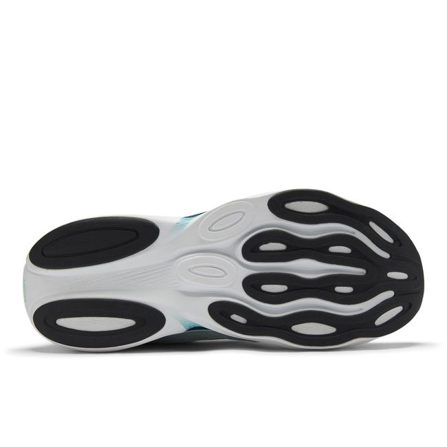 Outsole of the New Balance Ellipse showing the rubber traction pattern