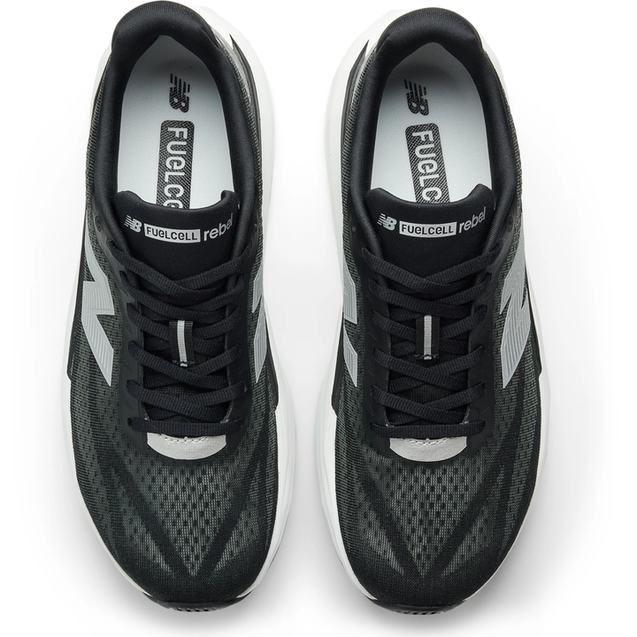 Top of New Balance Men&