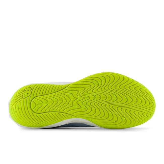 Outsole of the New Balance SmashStep PKL showing the neon green herringbone court tread
