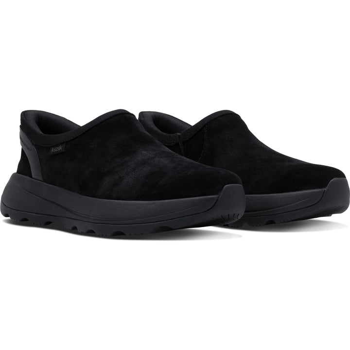 Front angle of a pair of Men&