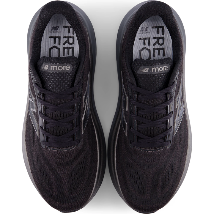Top of New Balance Men&