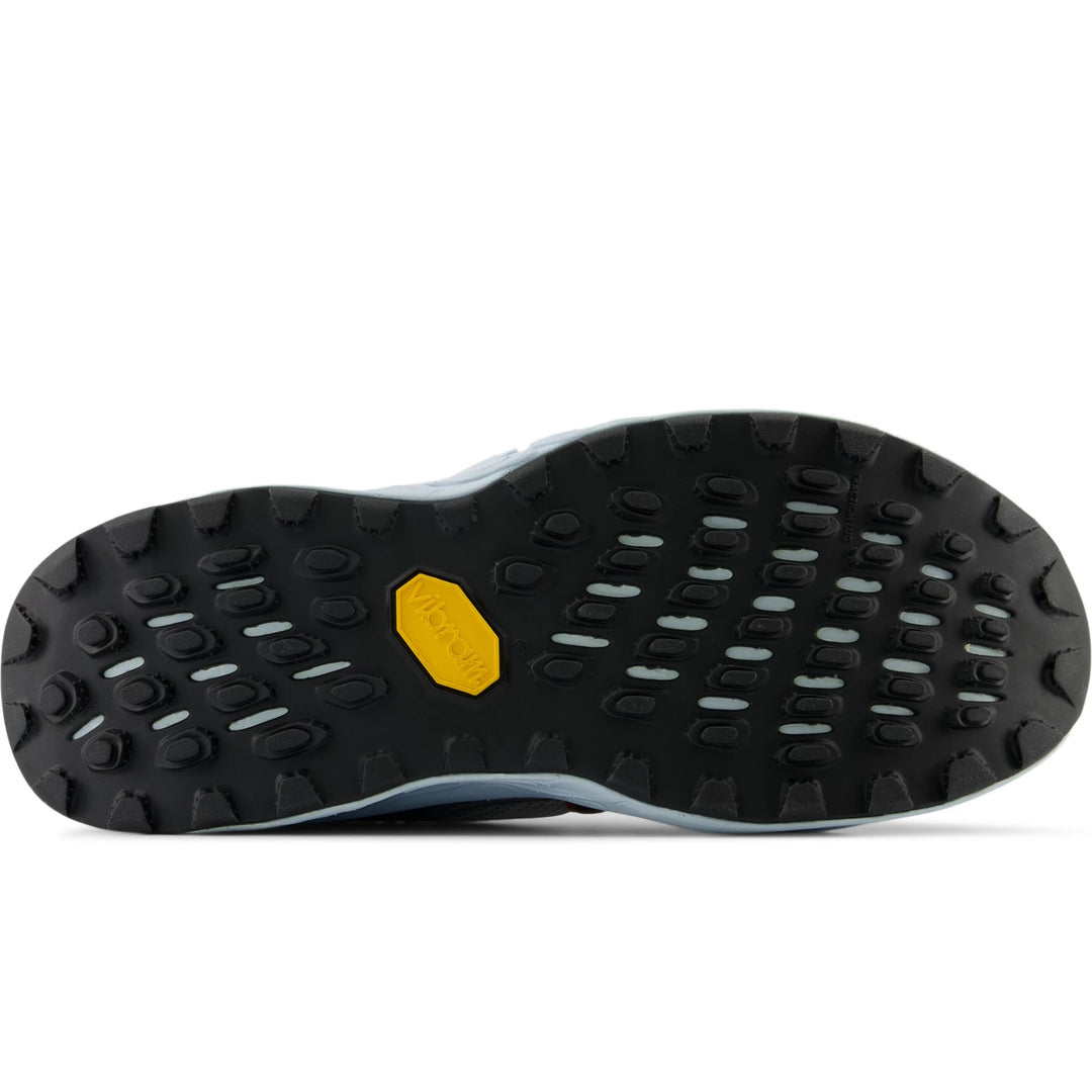 Sole of New Balance Men&