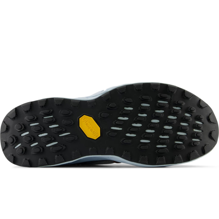 Sole of New Balance Men&