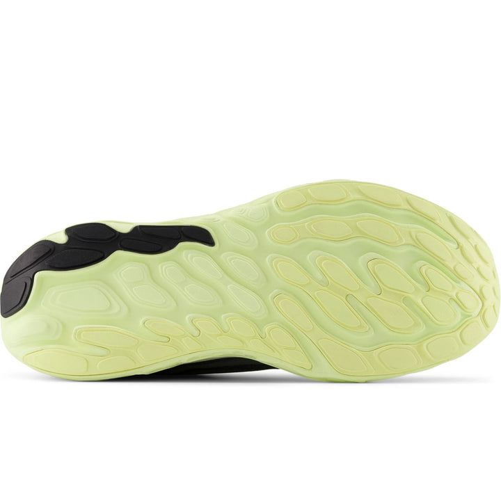 Sole of New Balance Men&