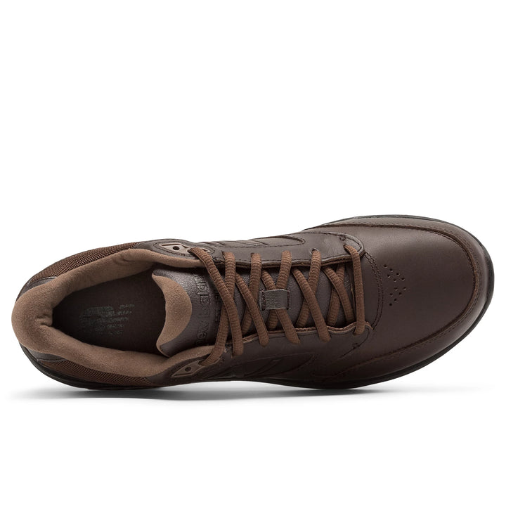 Top of New Balance Men&
