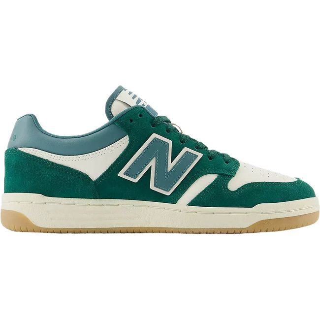 Lateral side of New Balance 480 Sneaker, Green and White, Retro-Inspired Design