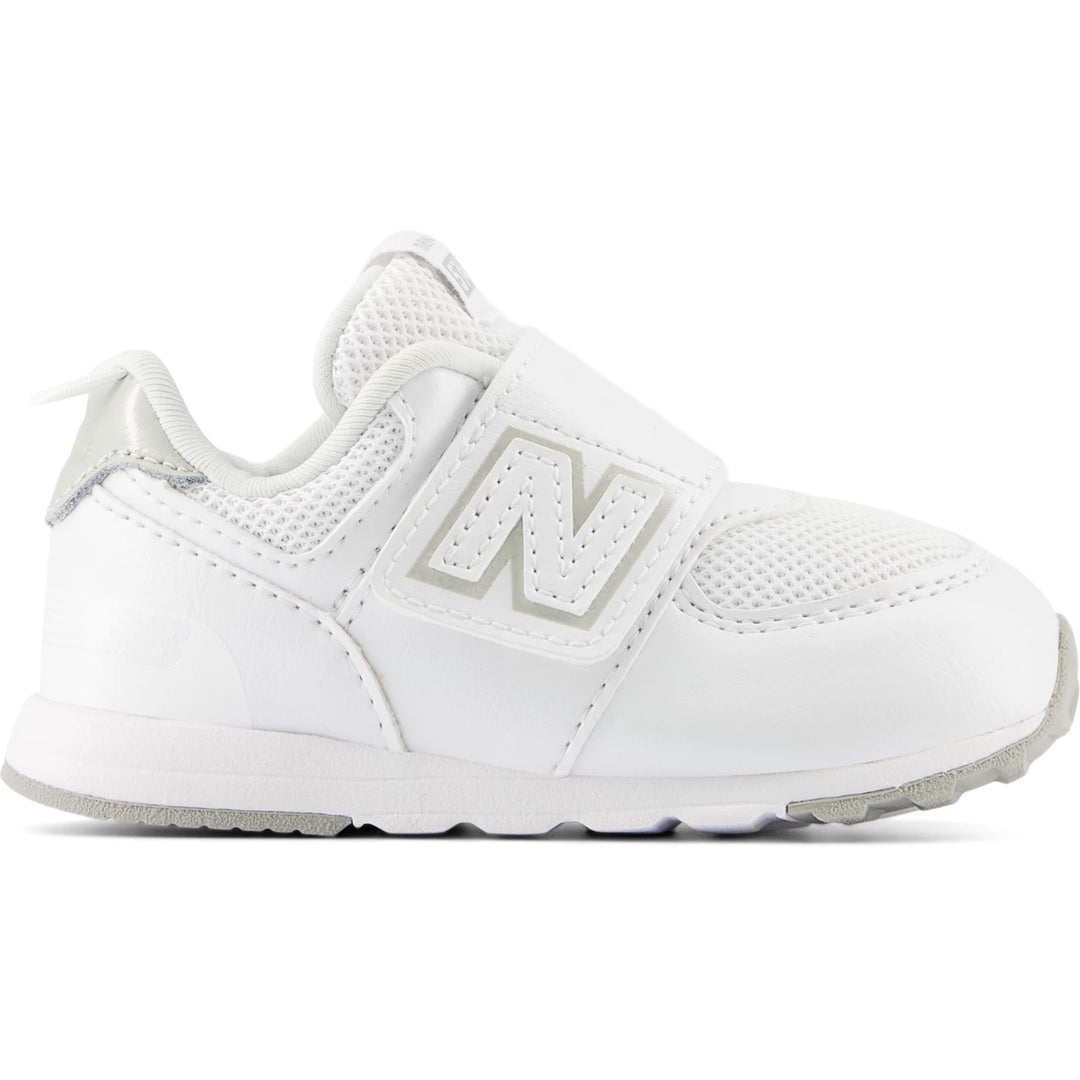 Side of New Balance Kids&
