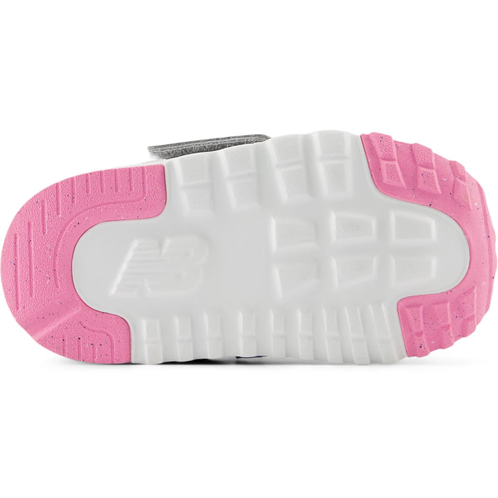 Sole of New Balance Kids&
