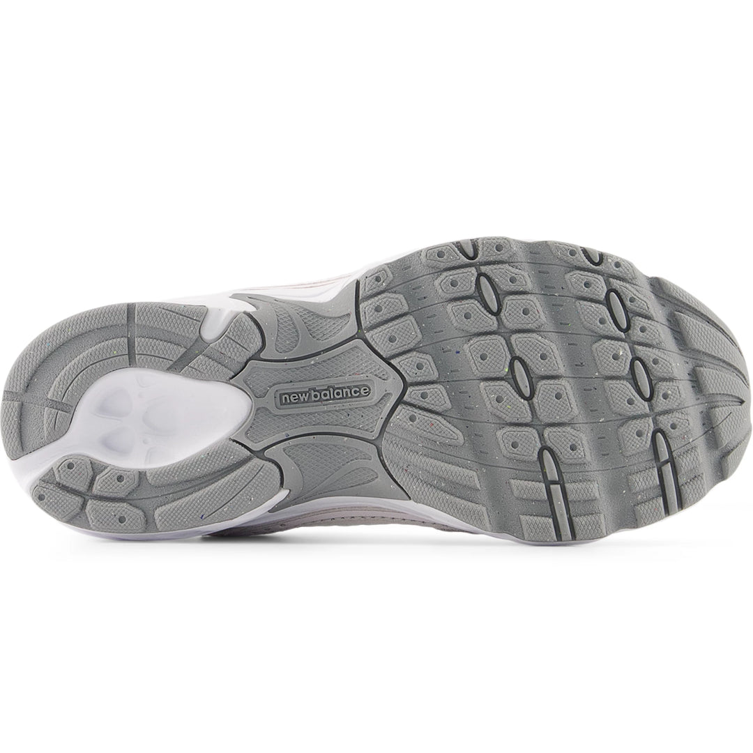 Sole of New Balance Kids&