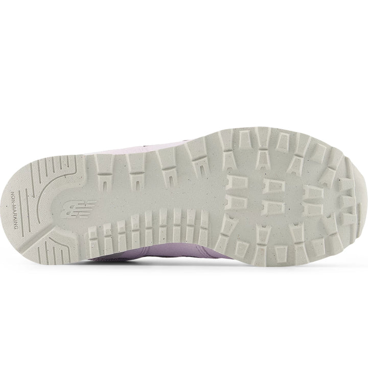 Sole of New Balance Kids&