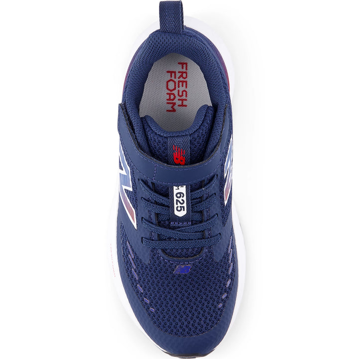 Top of New Balance Kids&